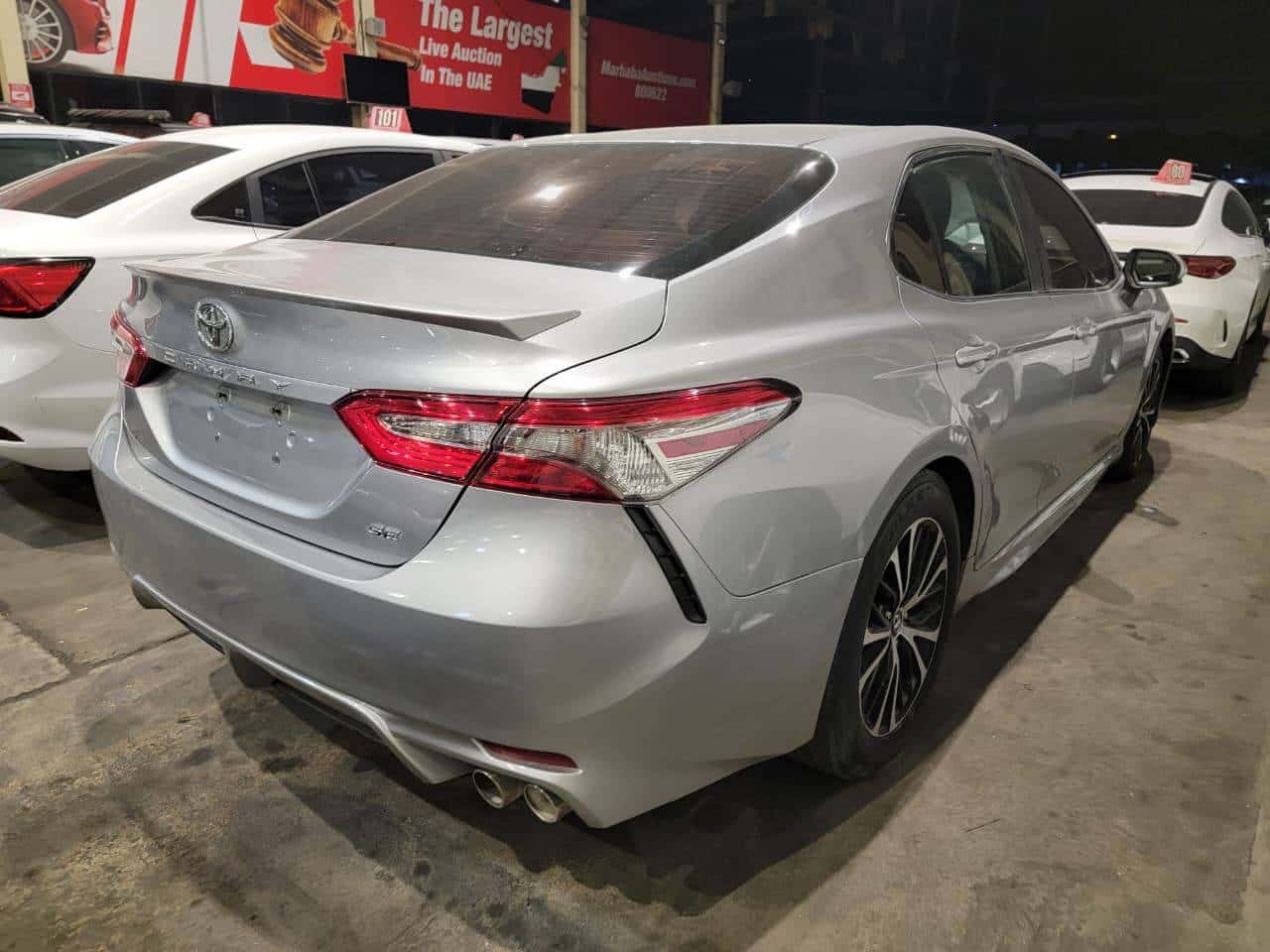 Toyota Camry 2018 thumbnail 2