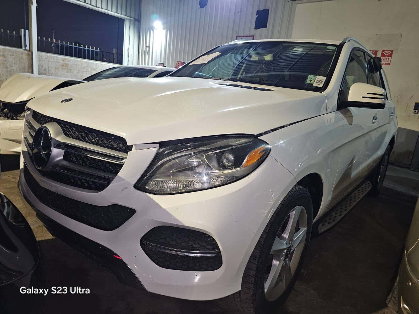 MERCEDES BENZ GLE 350 - Exterior