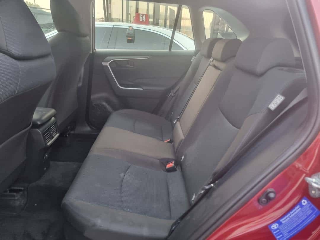 Toyota RAV4 2024 thumbnail 6