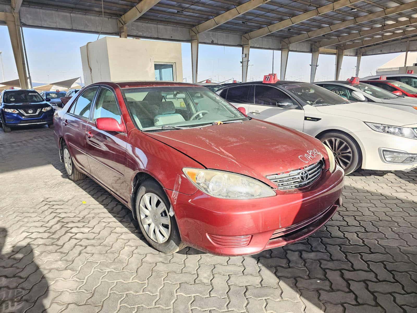 TOYOTA CAMRY - Exterior