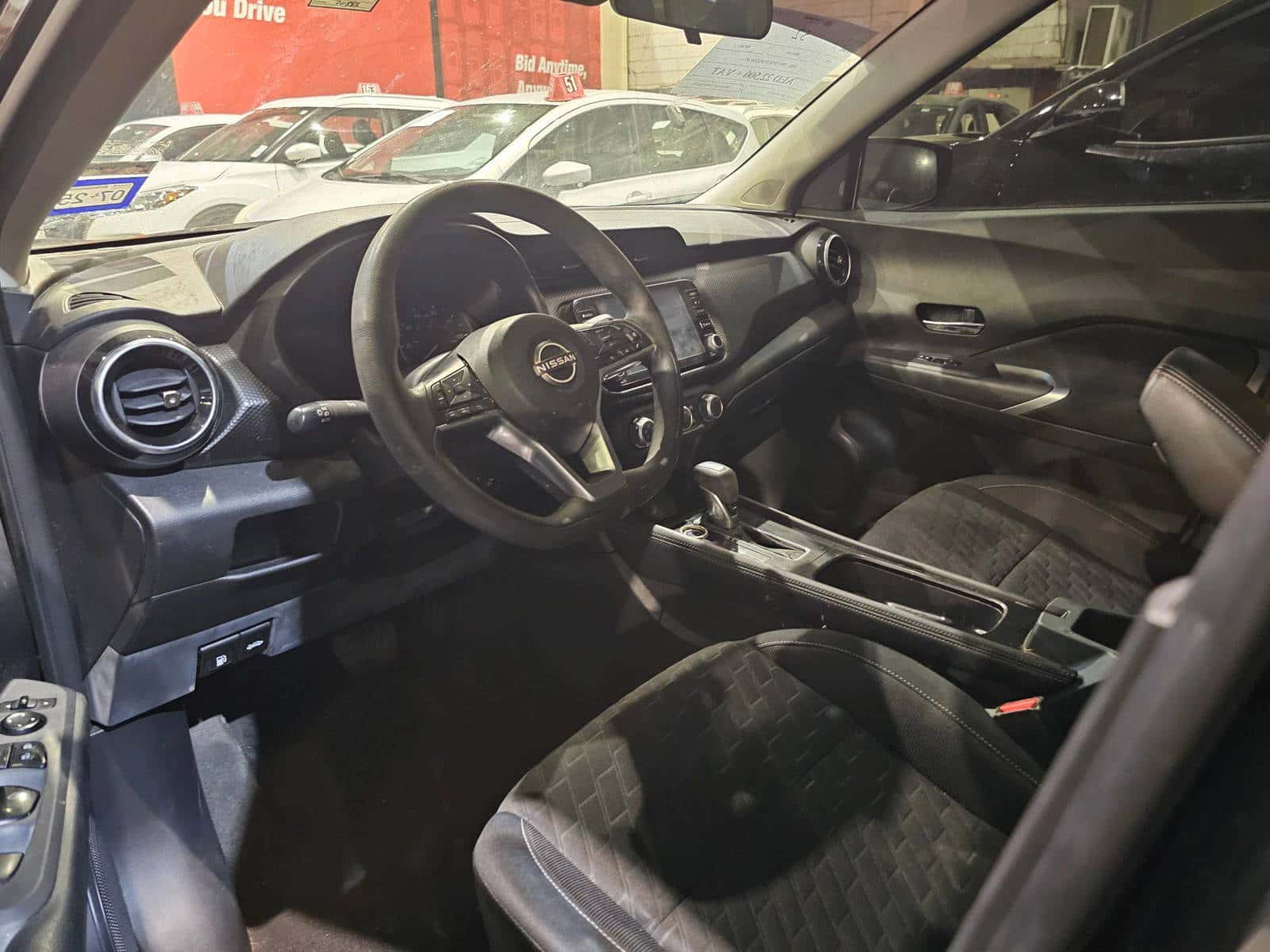 NISSAN KICKS 2023 thumbnail 7
