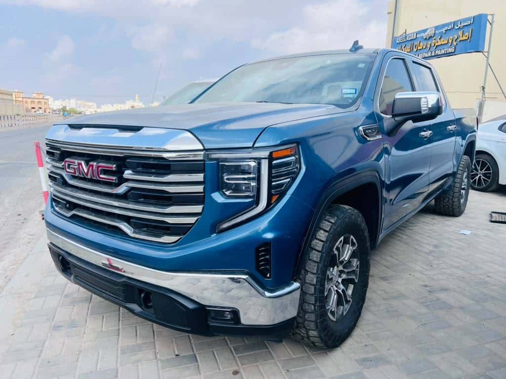 GMC Sierra 2024 thumbnail 3