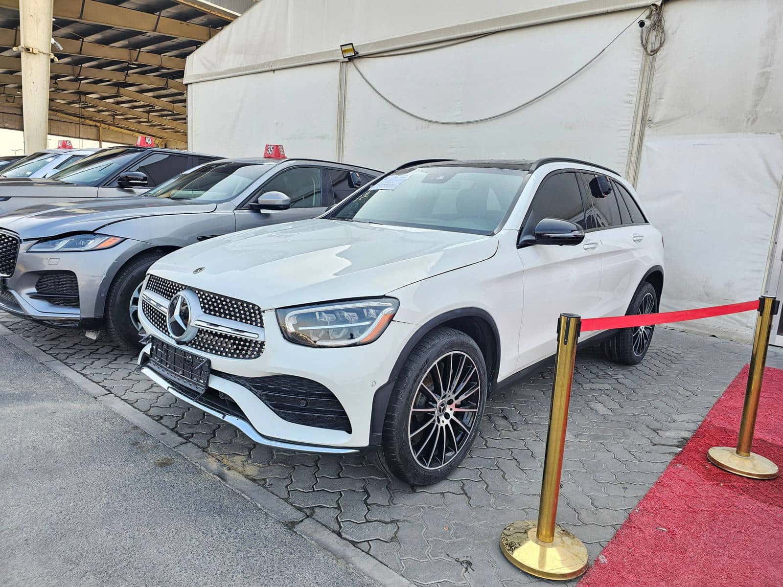 MERCEDES BENZ GLC-300 - Exterior