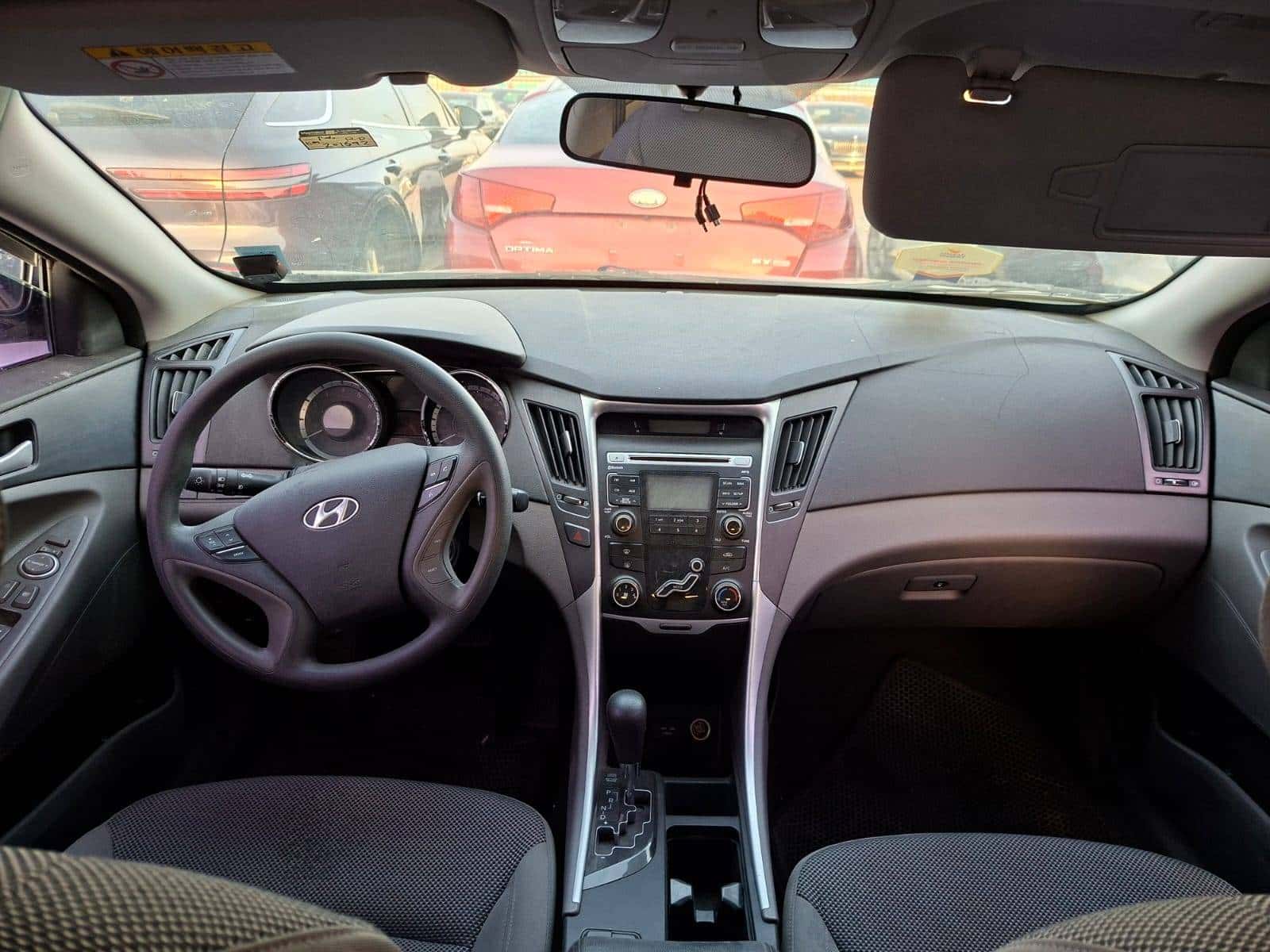 Hyundai Sonata 2011 thumbnail 3