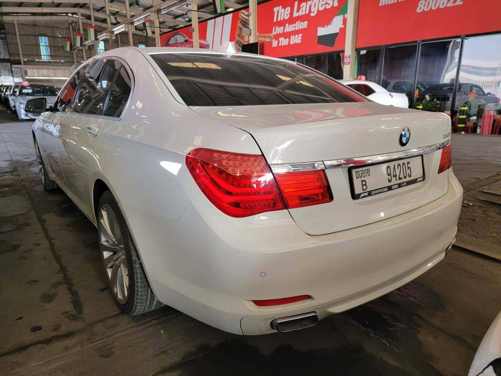 BMW 7 SERIES 740I 2010 thumbnail 2