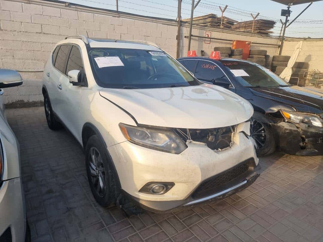Nissan Rogue 2015 thumbnail 4