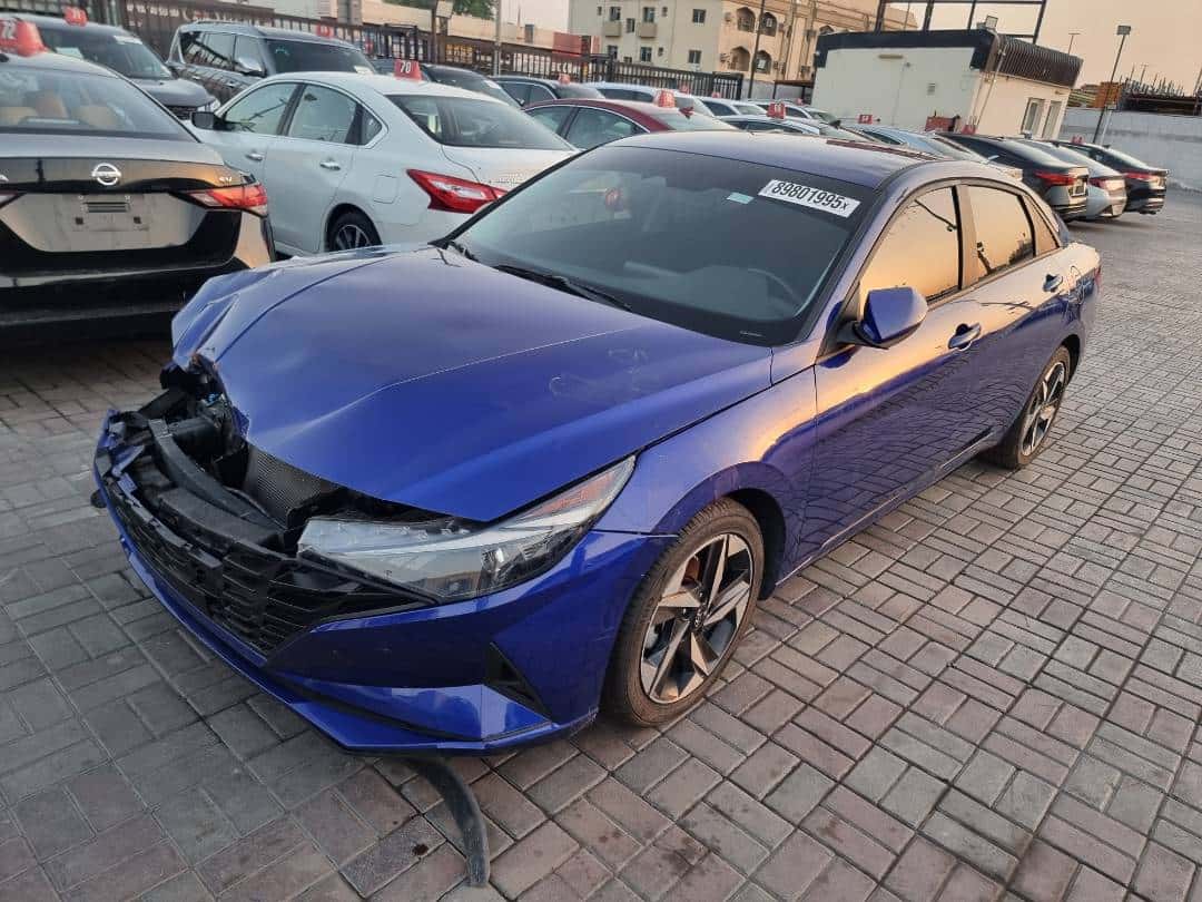 HYUNDAI ELANTRA 2023 thumbnail 3