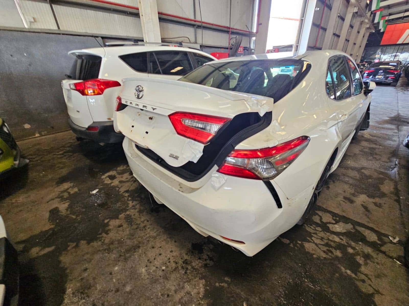 TOYOTA CAMRY 2018 thumbnail 5
