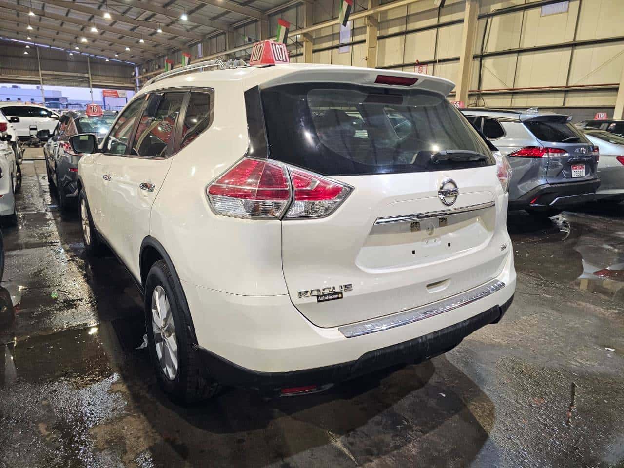 Nissan Rogue 2015 thumbnail 4
