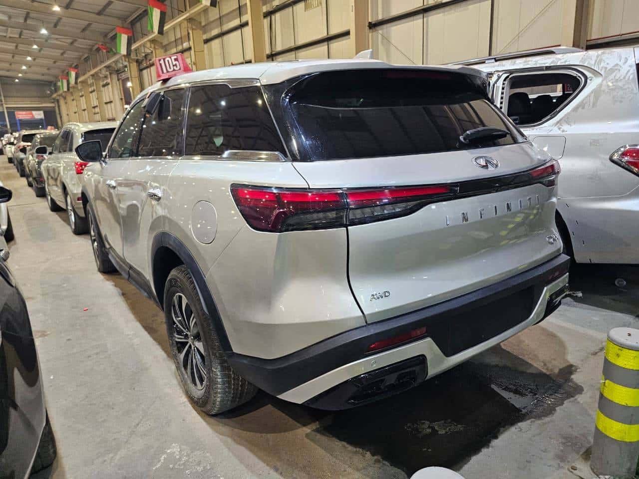 INFINITI QX60 2022 thumbnail 4