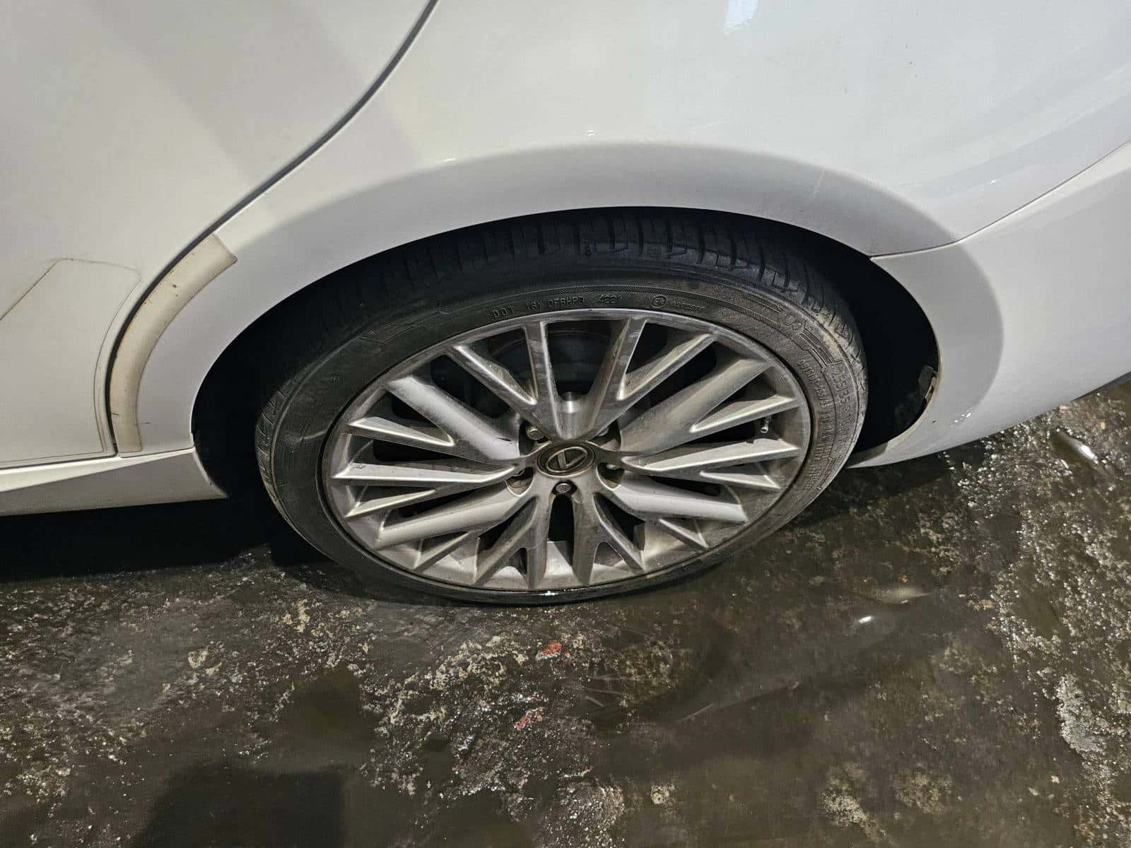Lexus IS 250 2015 thumbnail 5