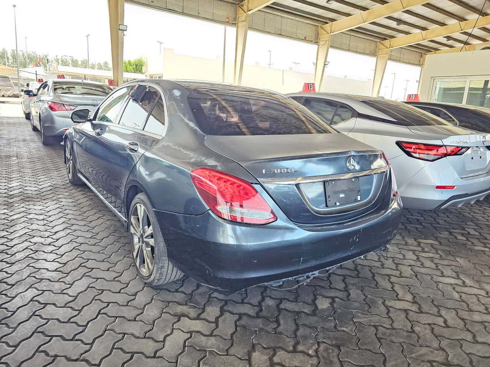 MERCEDES BENZ C300 - Exterior
