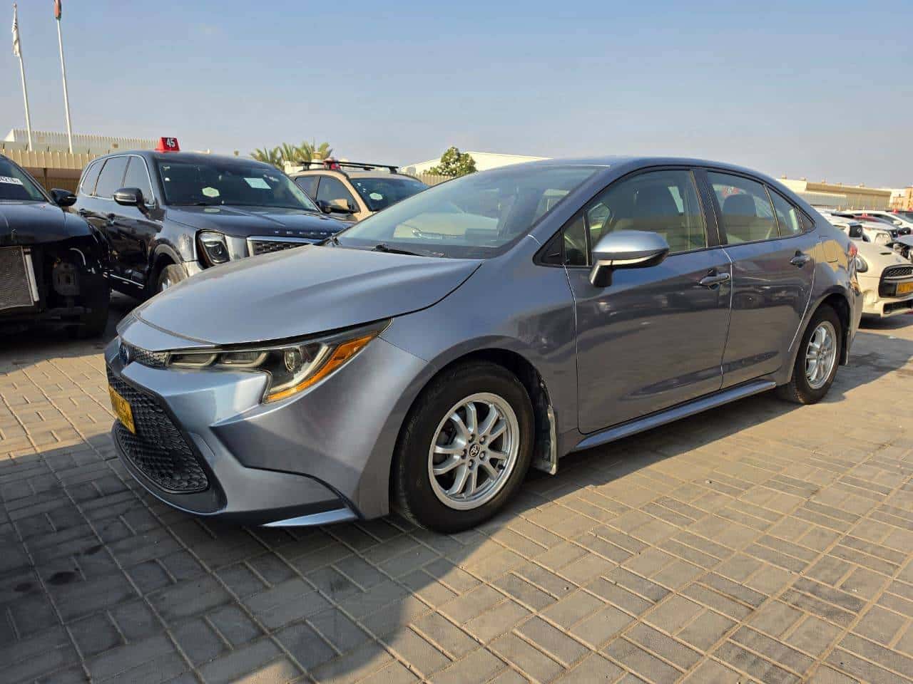 Toyota COROLLA LE 2022 thumbnail 3