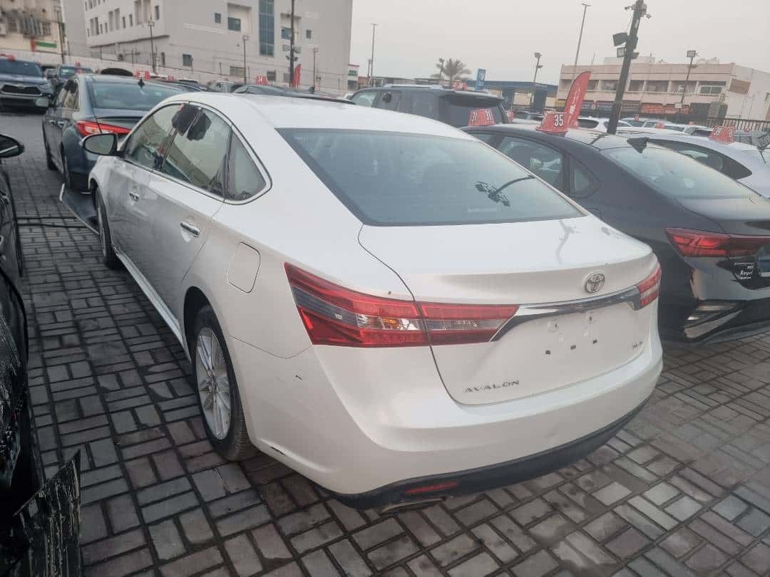 Toyota Avalon 2013 thumbnail 4