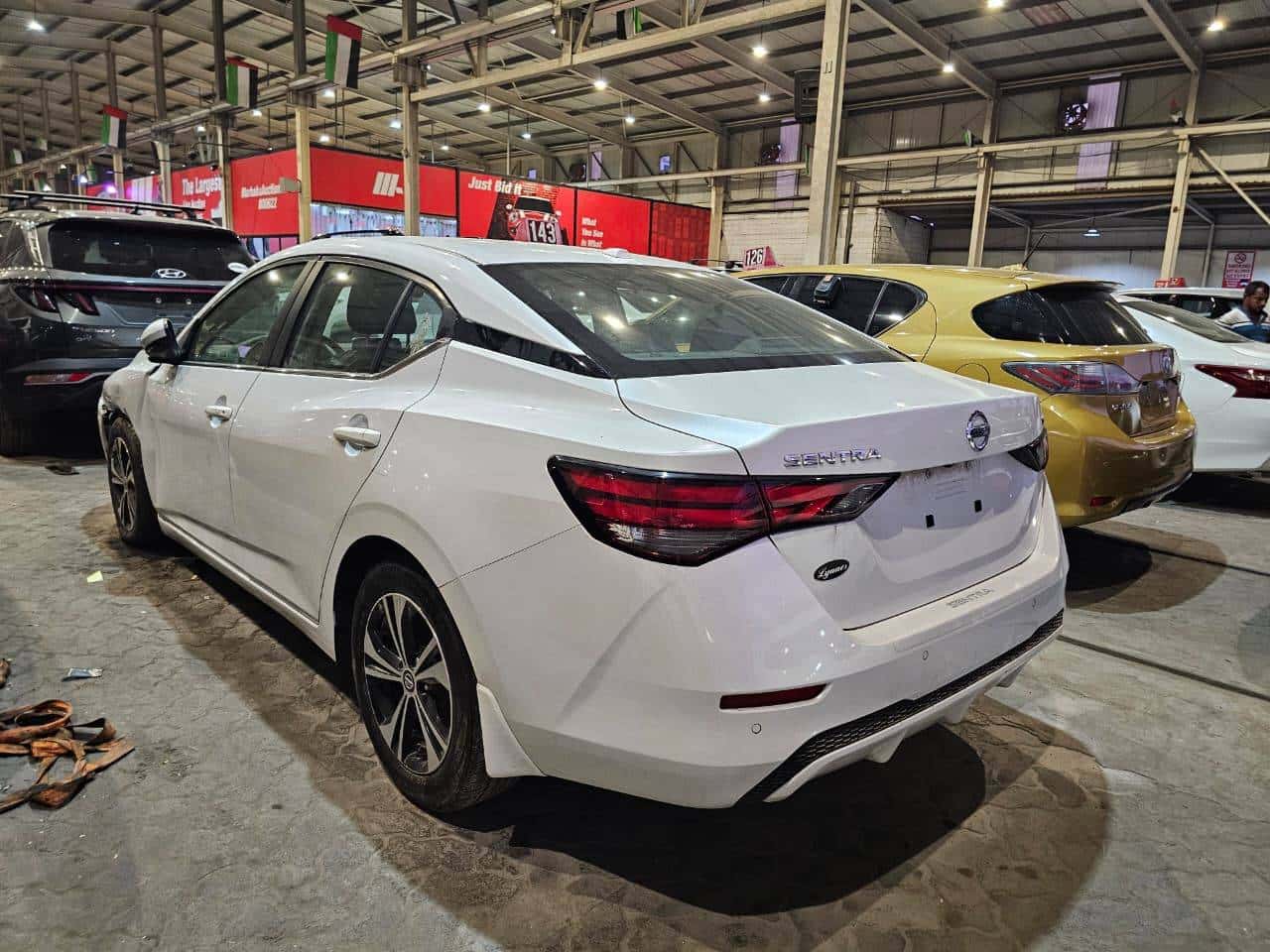 Nissan Sentra 2020 thumbnail 2