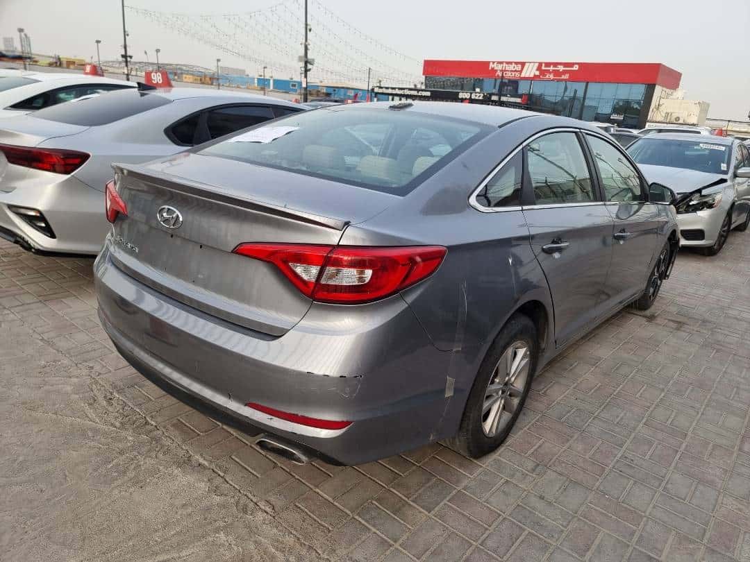 Hyundai Sonata 2015 thumbnail 3