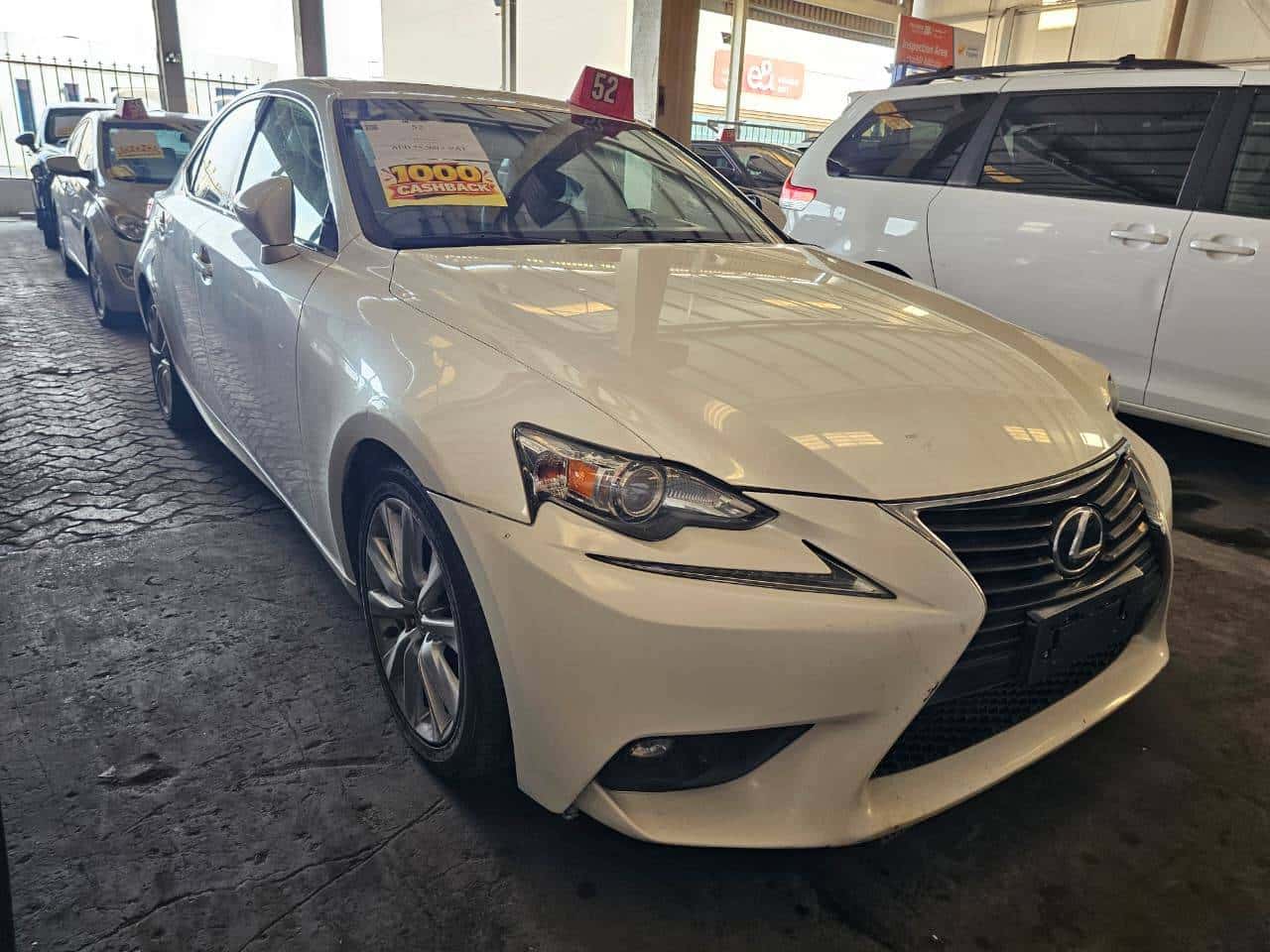 Lexus IS 200T 2016 thumbnail 5