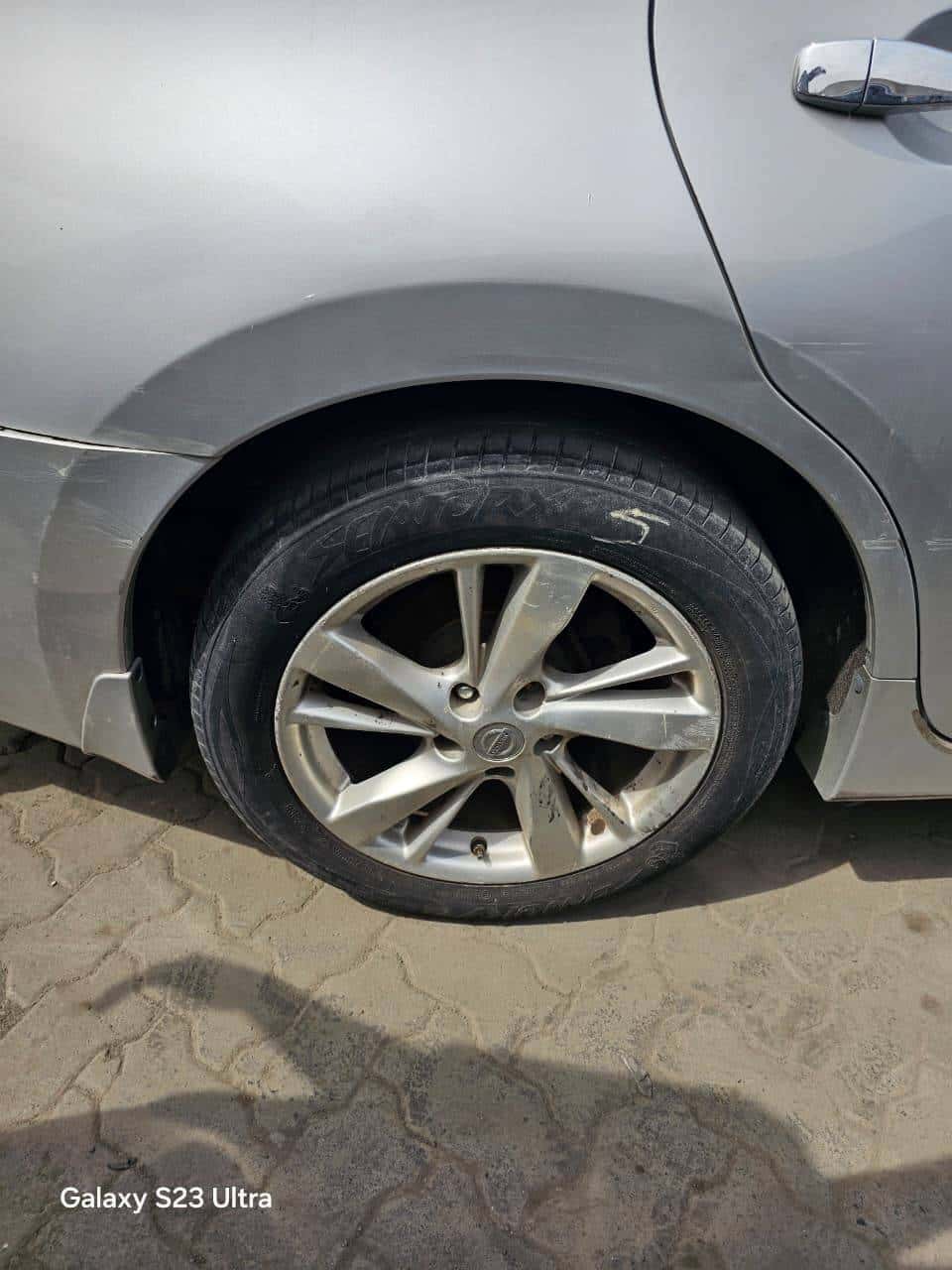 NISSAN ALTIMA - Exterior