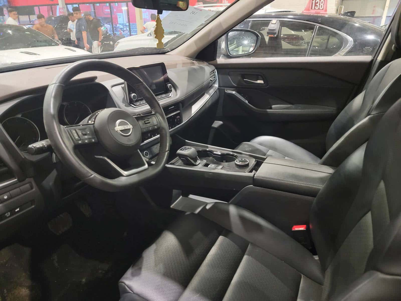 NISSAN ROGUE 2023 thumbnail 6