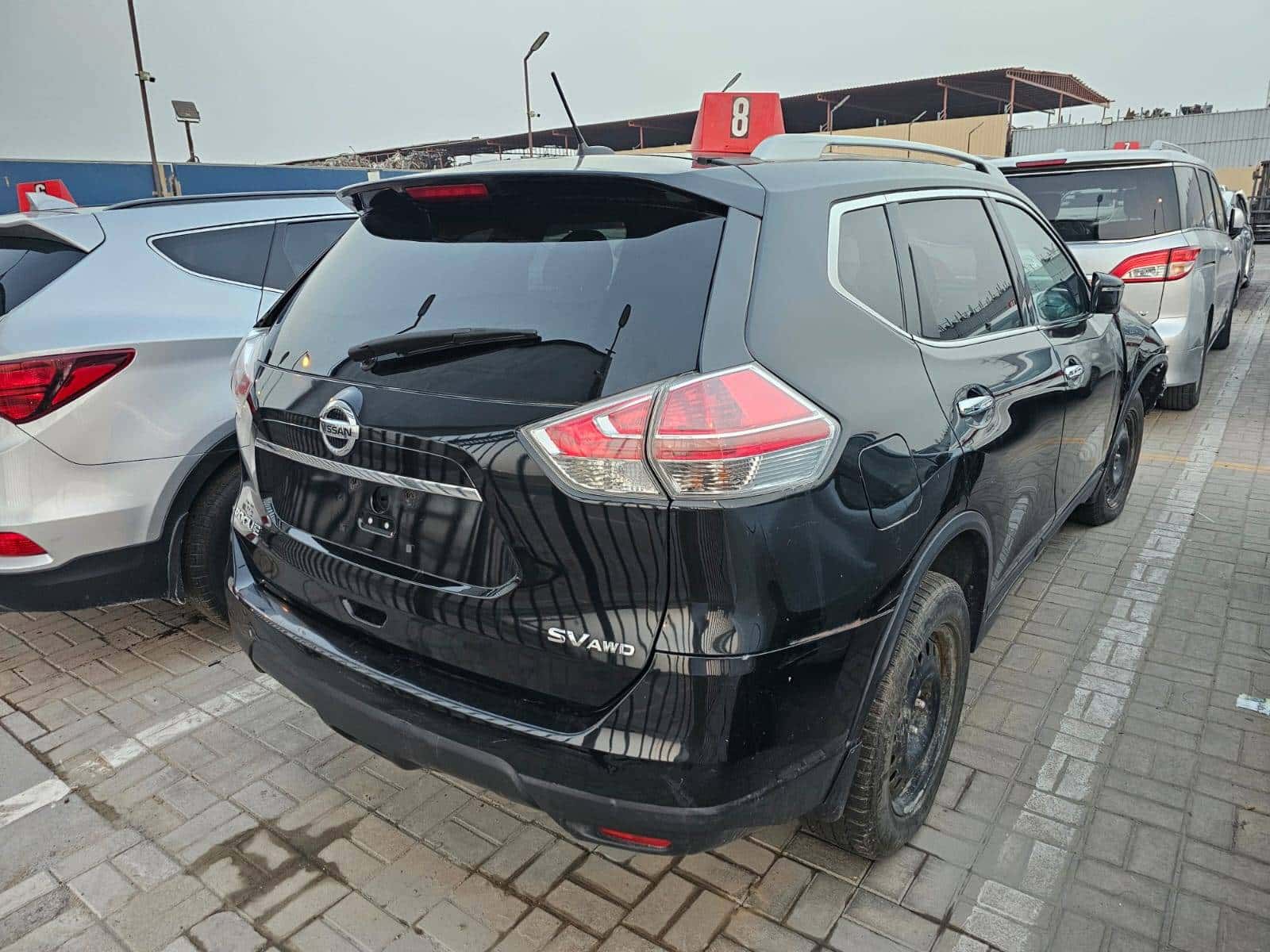 Nissan Rogue 2016 thumbnail 2