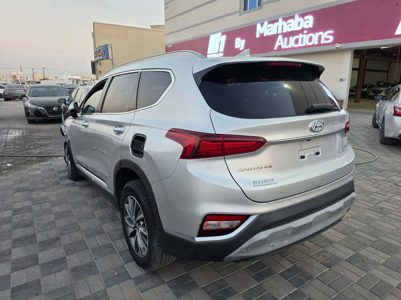 HYUNDAI SANTA FE LIMITED 2019 thumbnail 5
