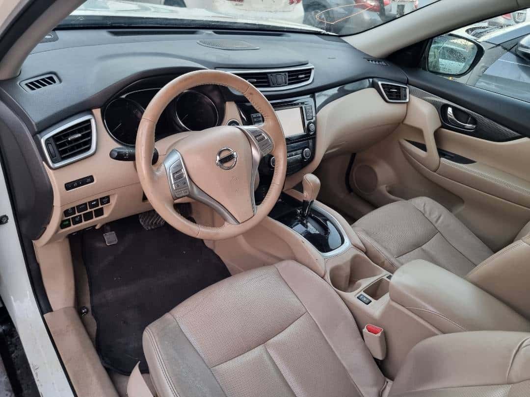 NISSAN ROGUE - Exterior