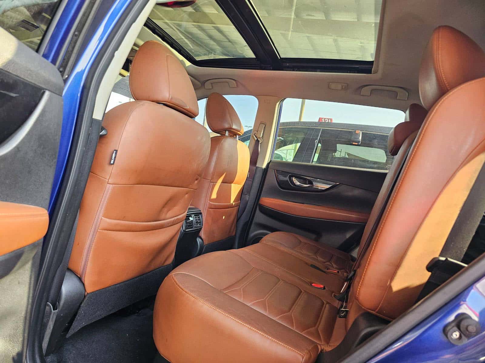 NISSAN ROGUE - Exterior