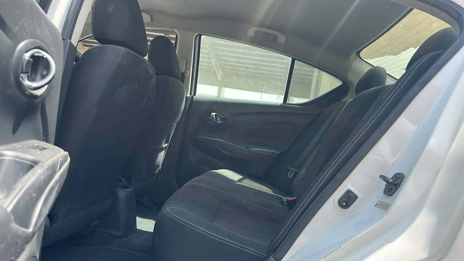 Nissan Versa 2019 thumbnail 7