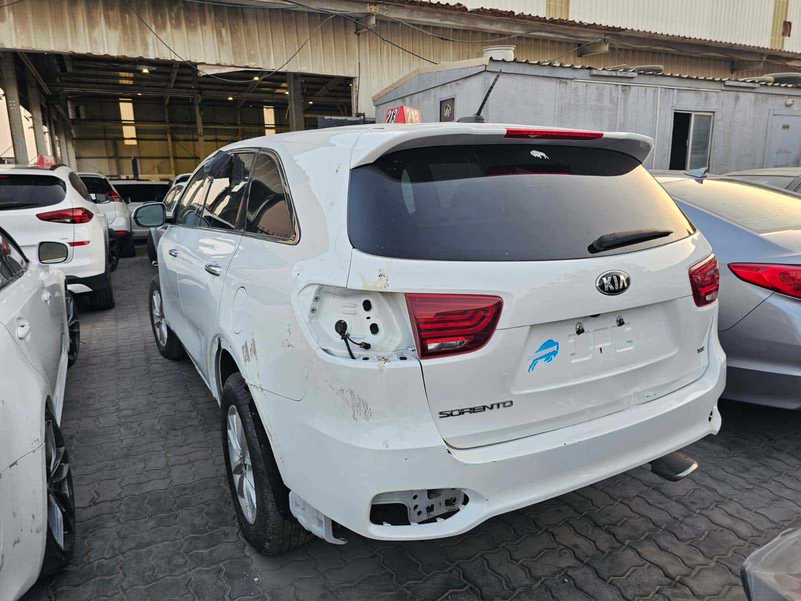 KIA SORENTO 2019 thumbnail 4