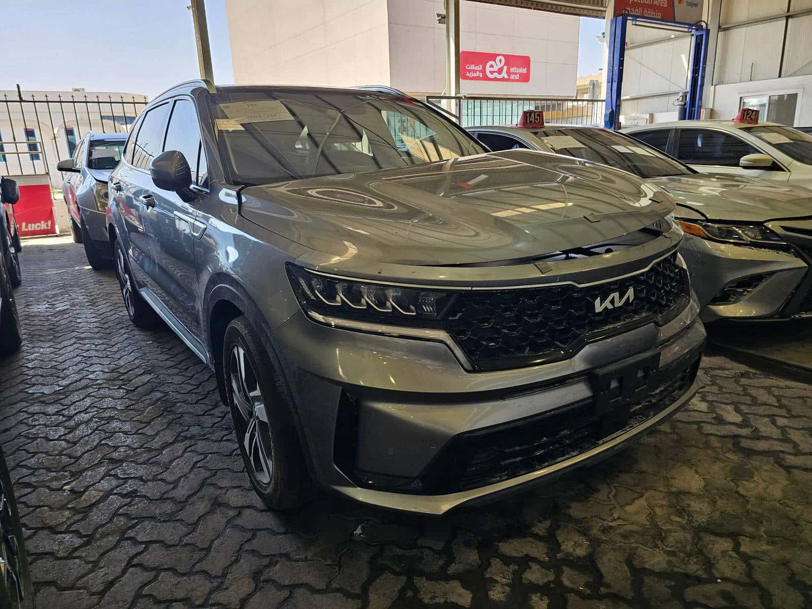 KIA SORENTO 2024 thumbnail 5