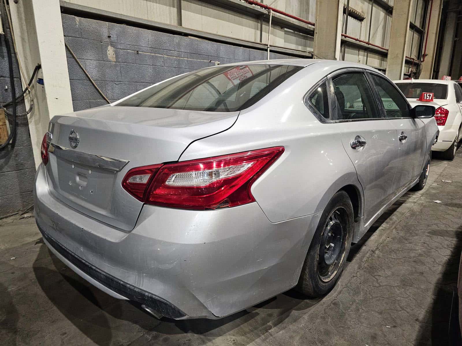 Nissan Altima 2017 thumbnail 2