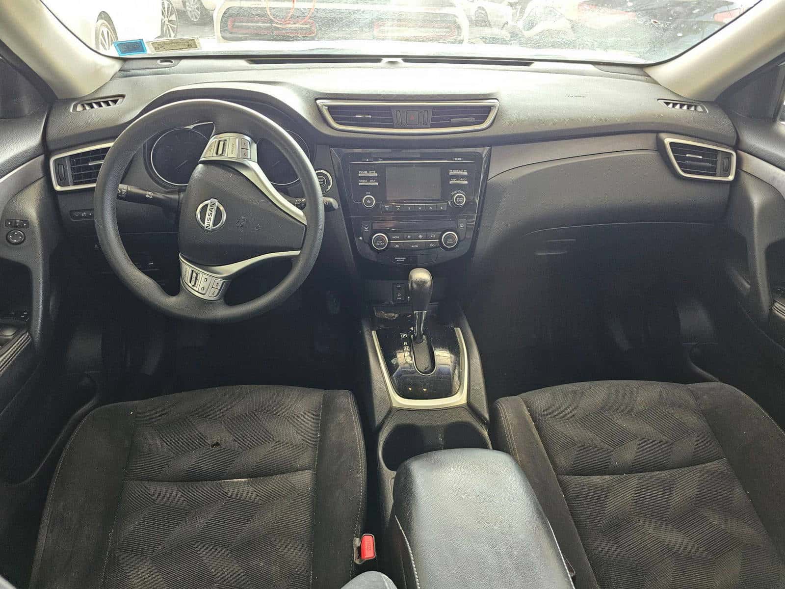 NISSAN ROGUE - Exterior