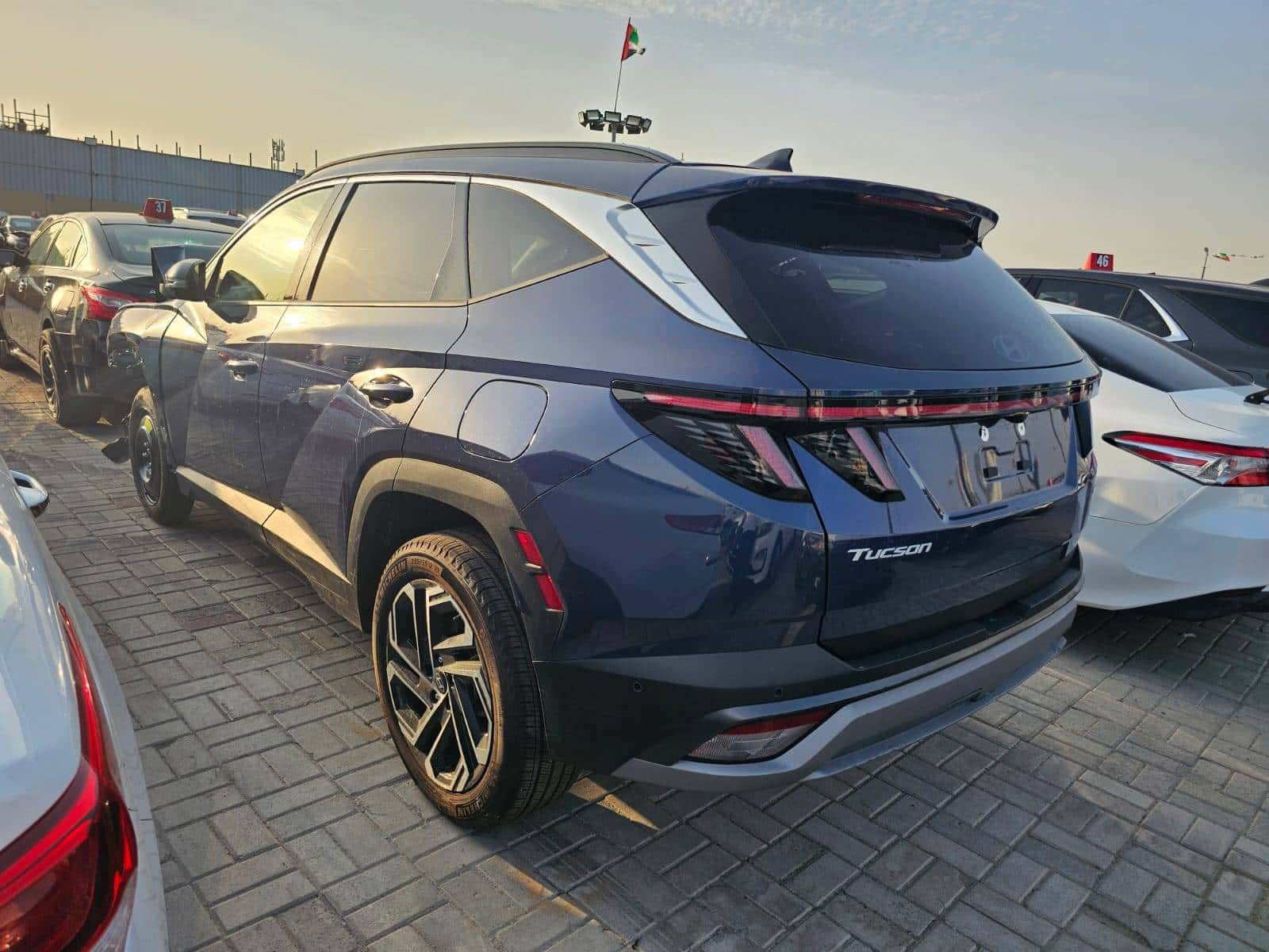 HYUNDAI TUCSON 2025 thumbnail 2