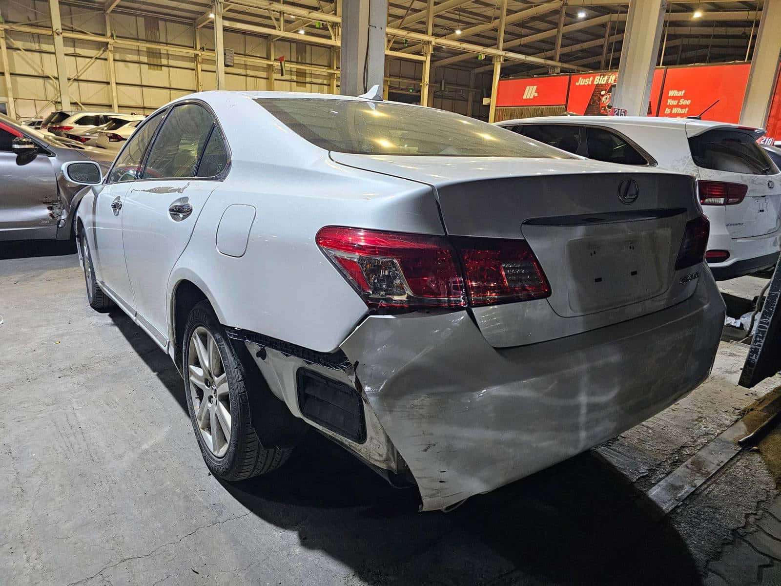 Lexus ES 350 2011 thumbnail 3