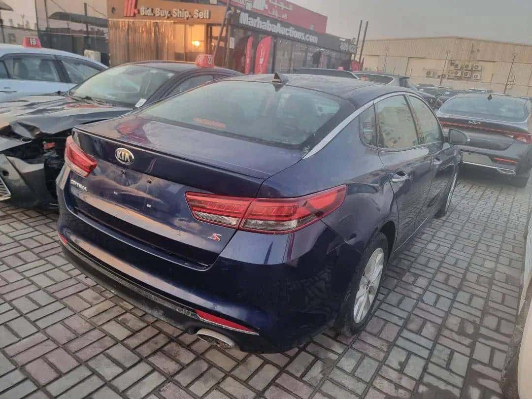 Kia Optima 2018 thumbnail 1