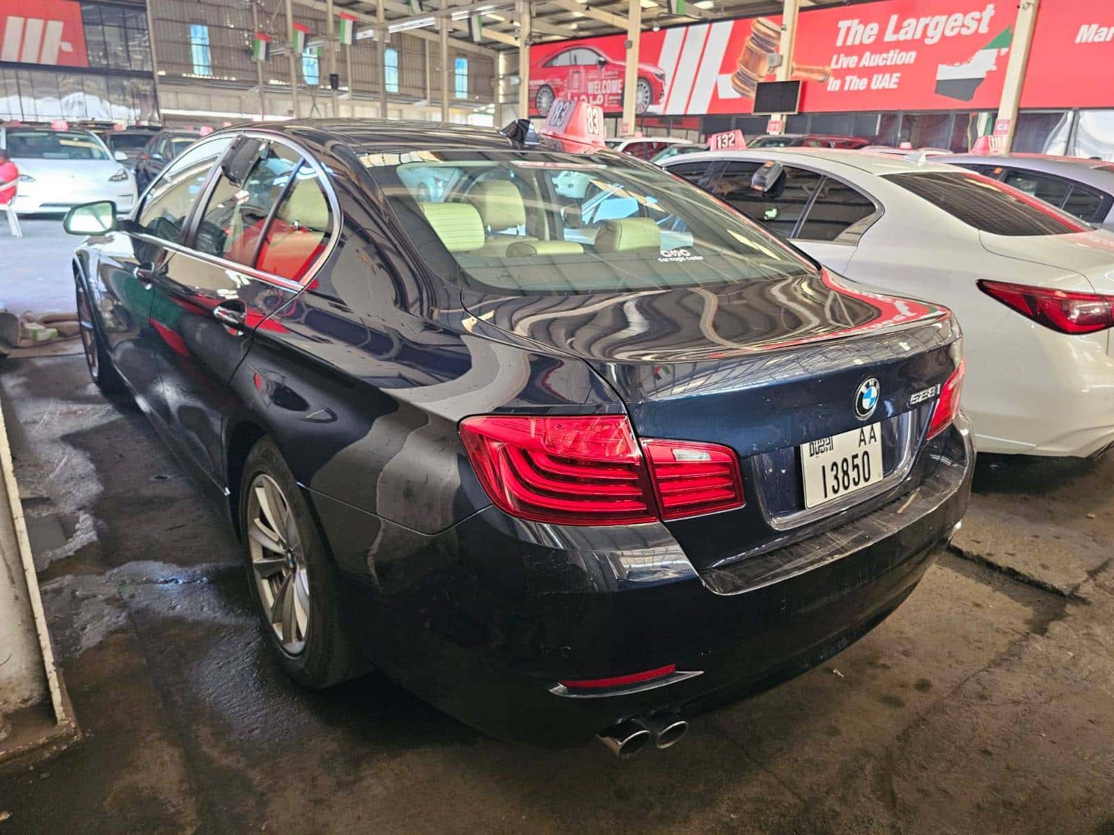 BMW 528i 2016 thumbnail 4