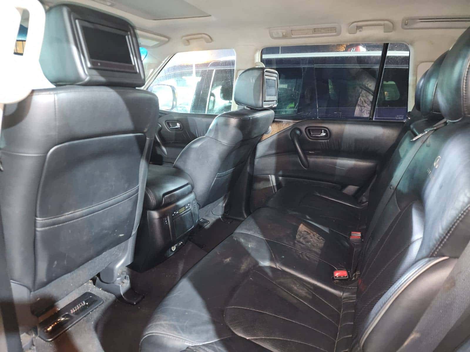 INFINITI QX80 2014 thumbnail 7