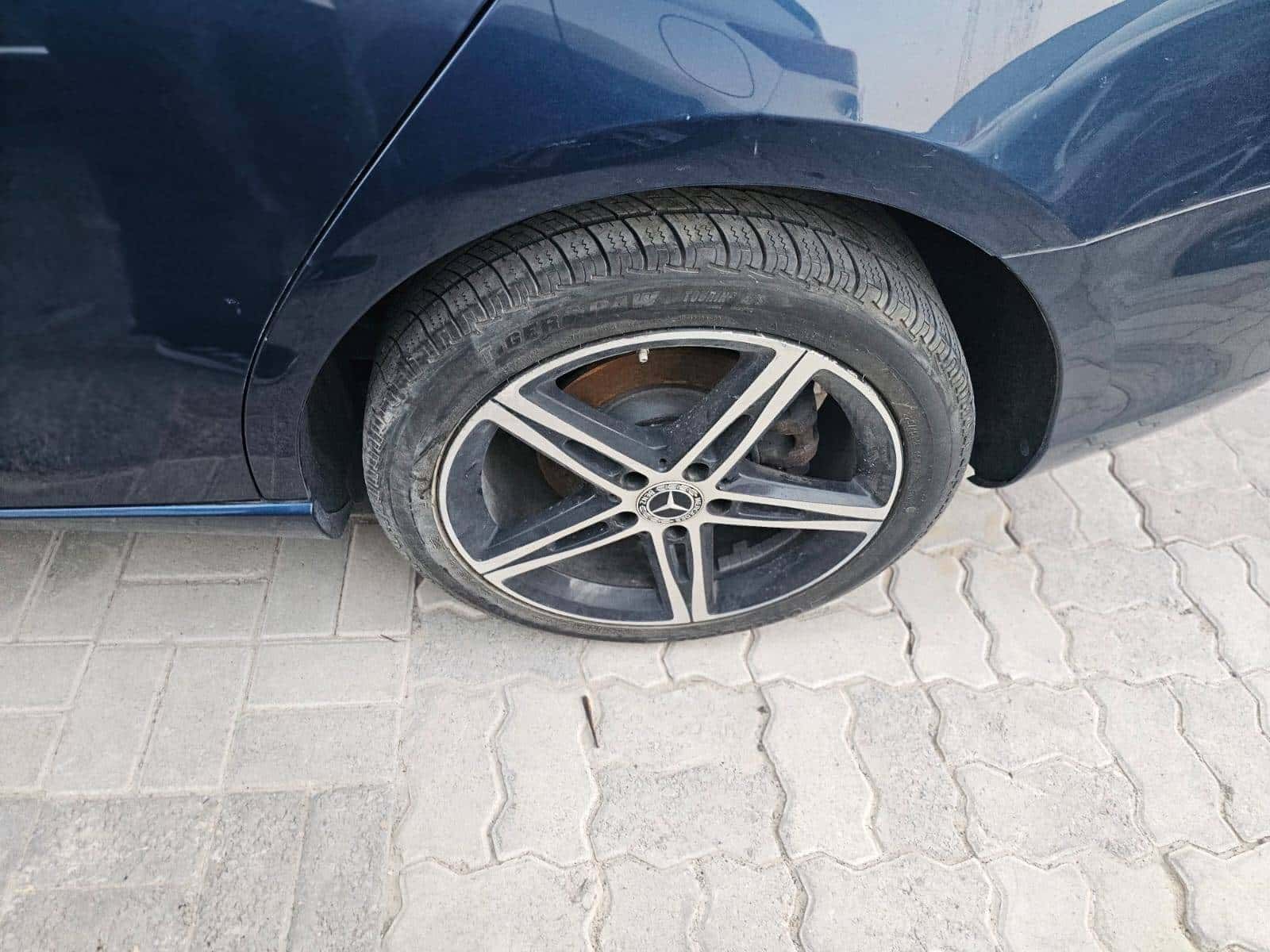 MERCEDES BENZ A220 2019 thumbnail 6