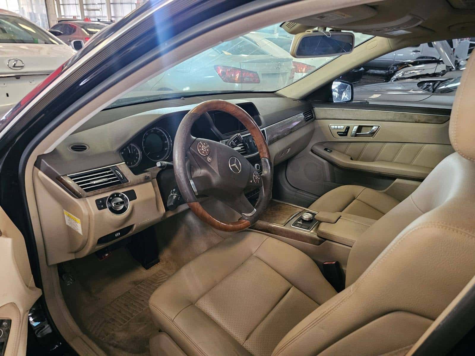 MERCEDES BENZ E 350 2011 thumbnail 7