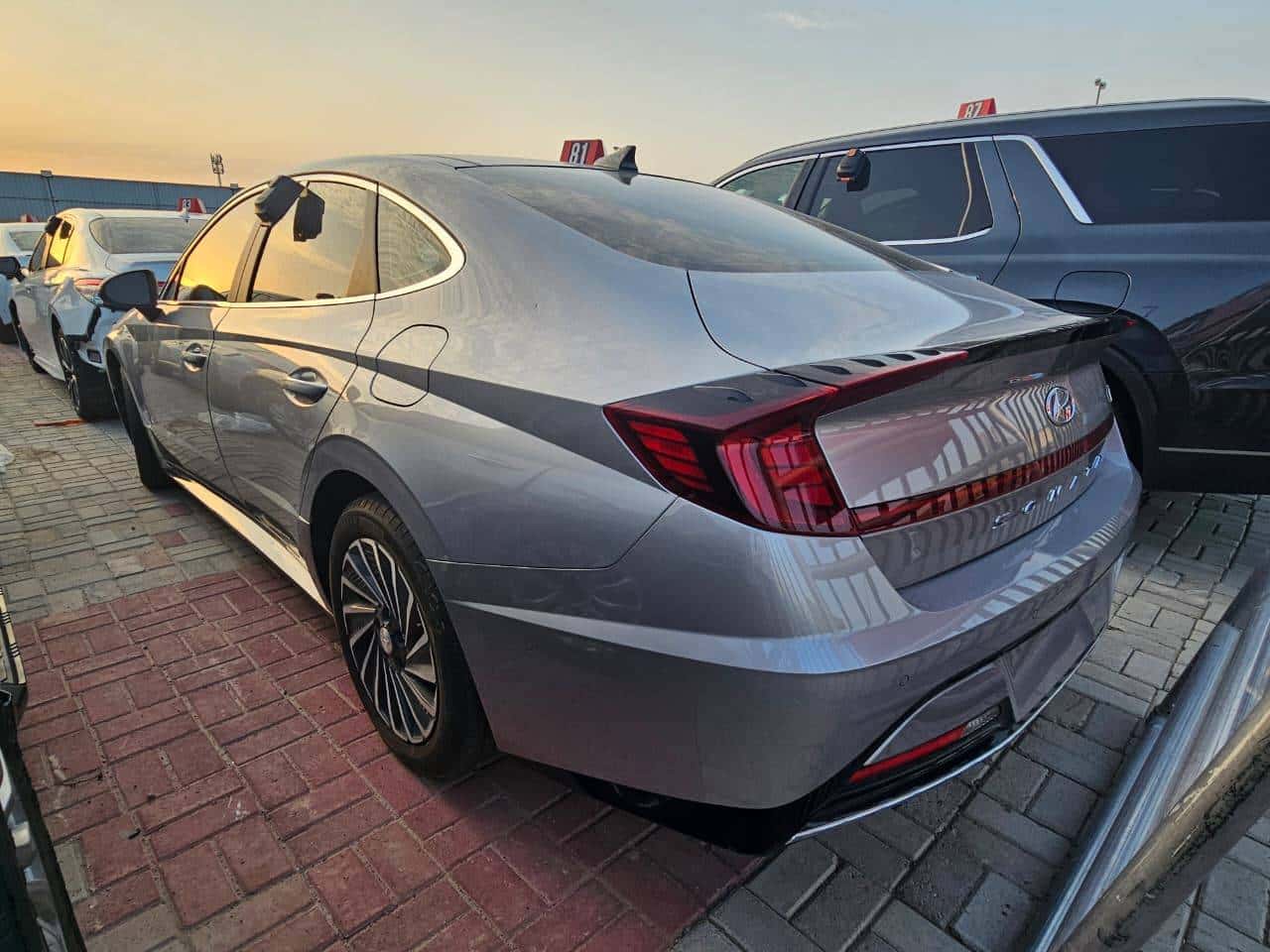 Hyundai Sonata 2023 thumbnail 1