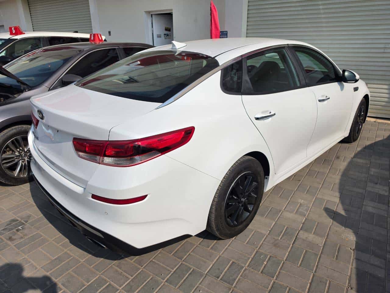 Kia Optima 2019 thumbnail 5