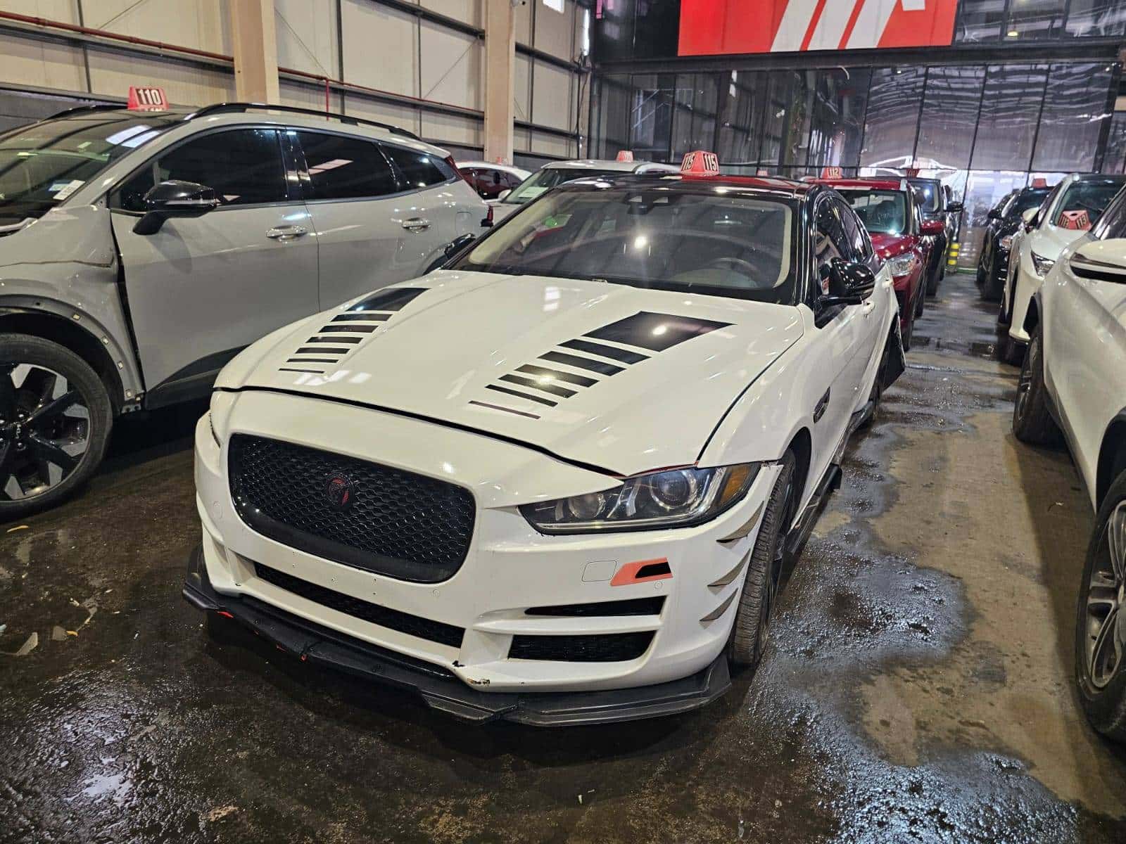 Jaguar XE PRESTIGE 2017 thumbnail 3