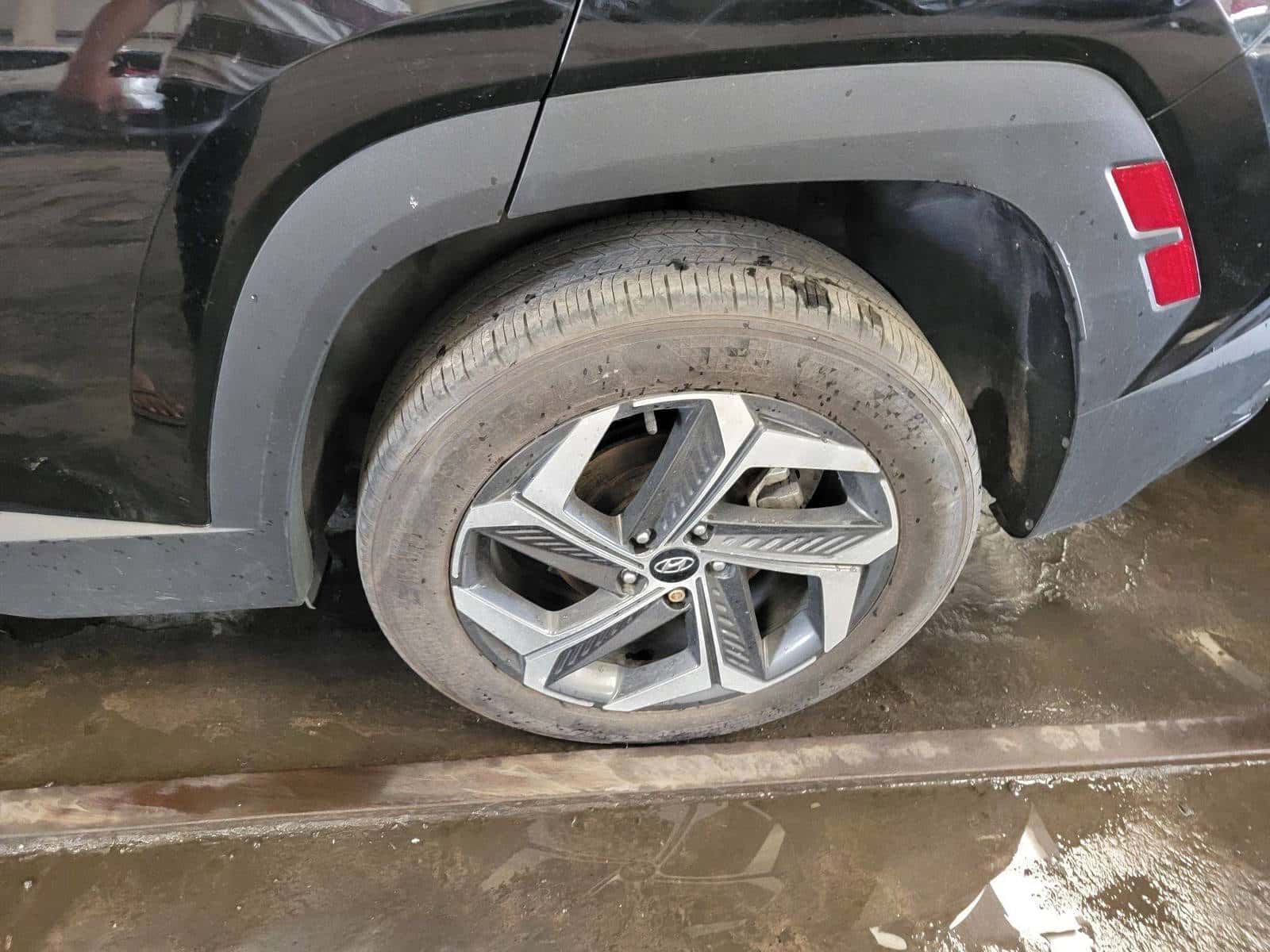 HYUNDAI TUCSON 2023 thumbnail 5