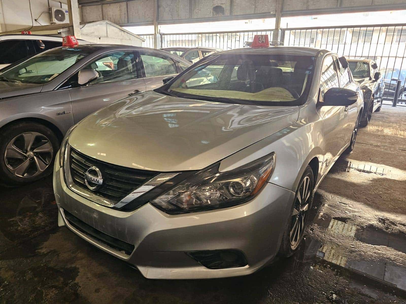 Nissan Altima 2018 thumbnail 1