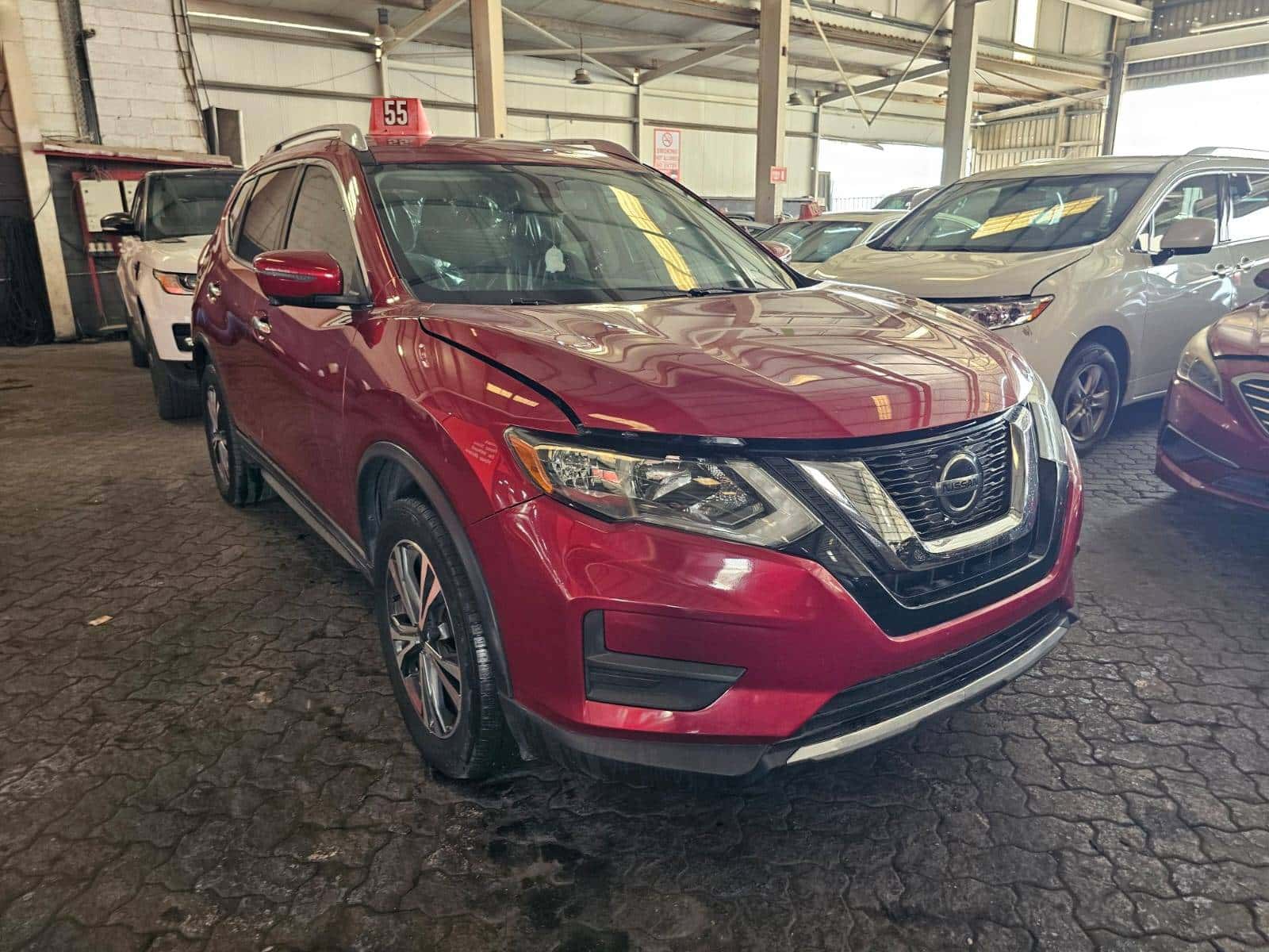 Nissan Rogue 2019 thumbnail 3