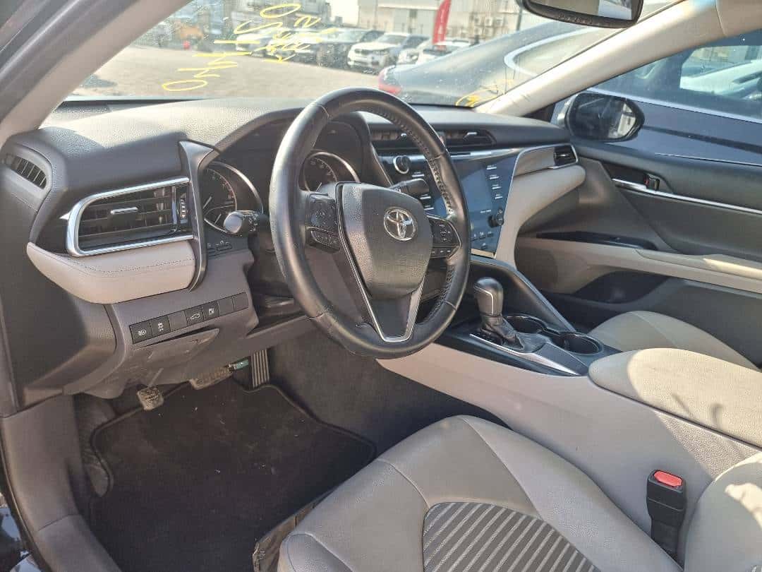 TOYOTA CAMRY 2018 thumbnail 5