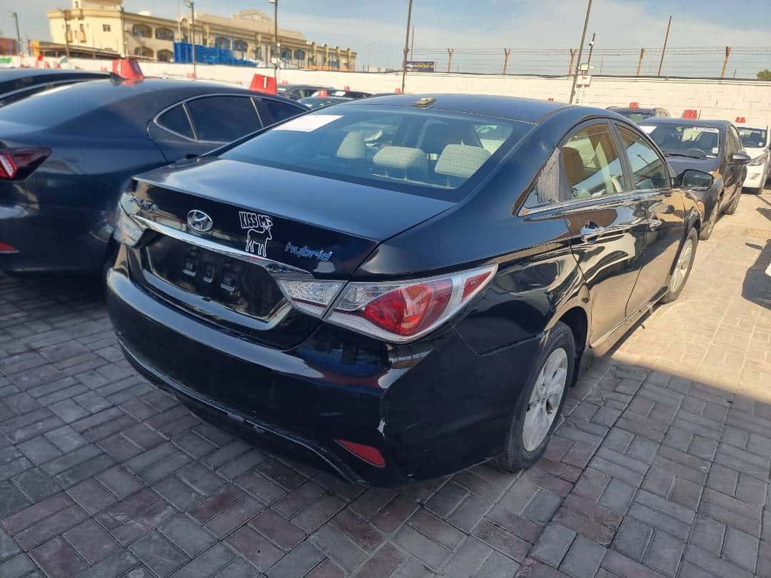 HYUNDAI SONATA - Exterior
