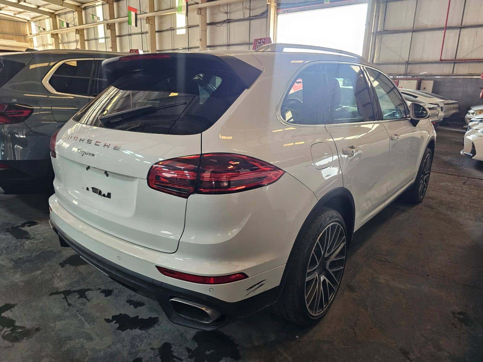 Porsche Cayenne 2016 thumbnail 4