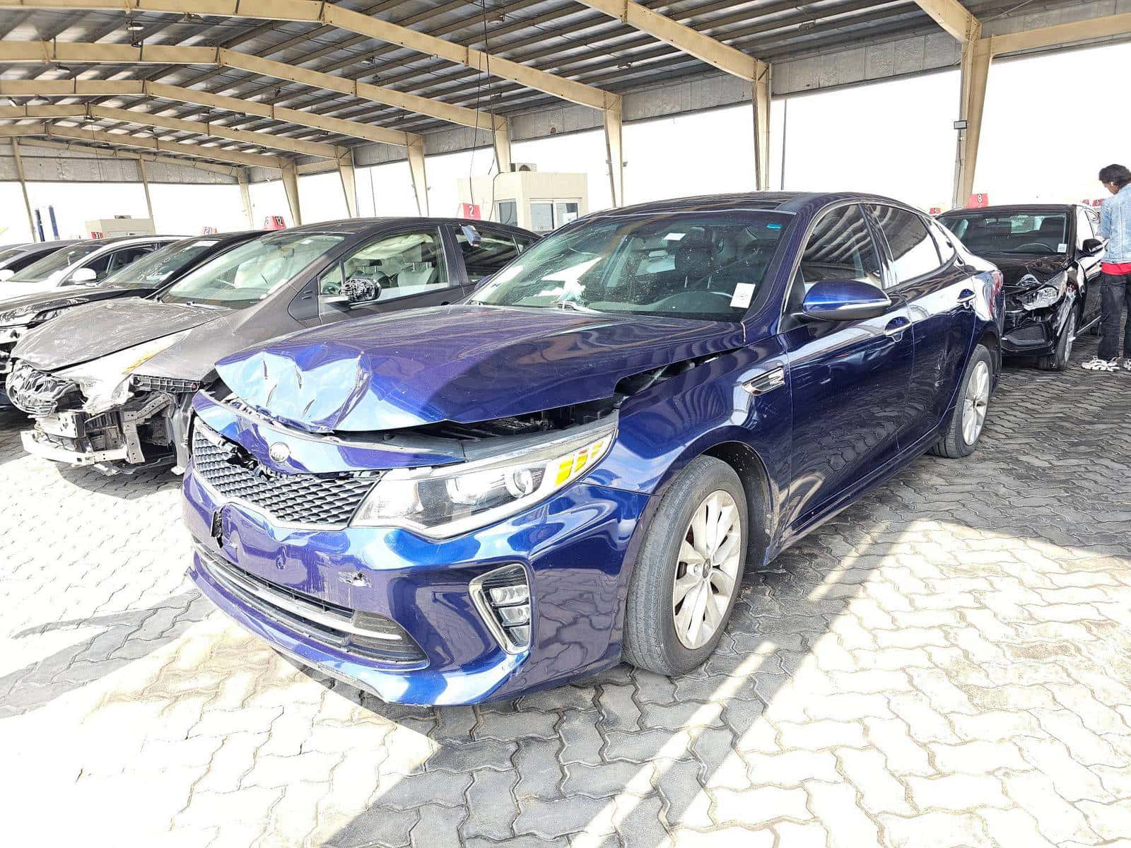 Kia Optima 2018 thumbnail 4