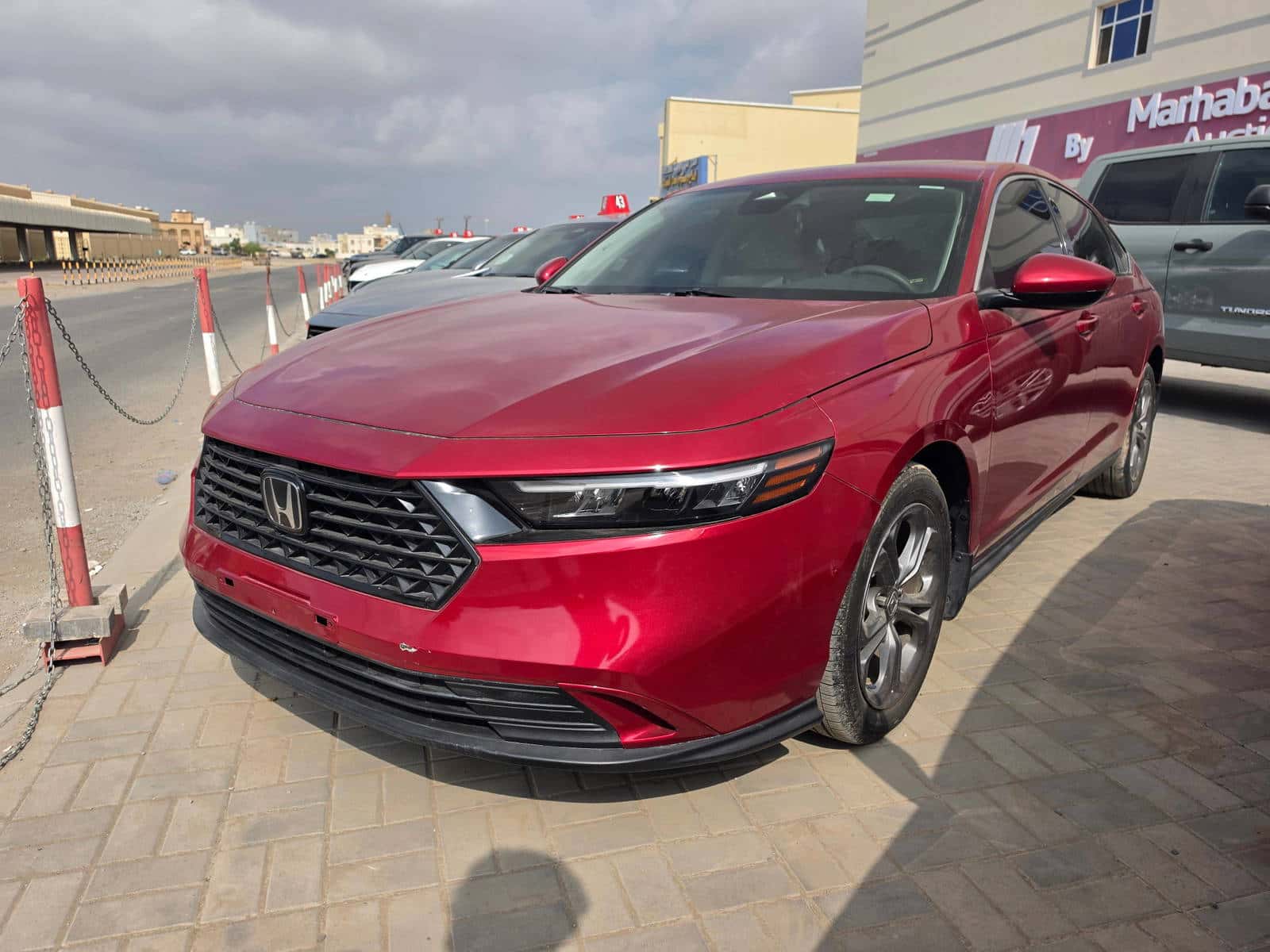 Honda Accord 2023 thumbnail 3